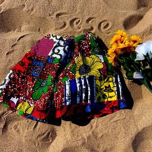 African print summer unisex shorts.. hand made. Available in different sizes.